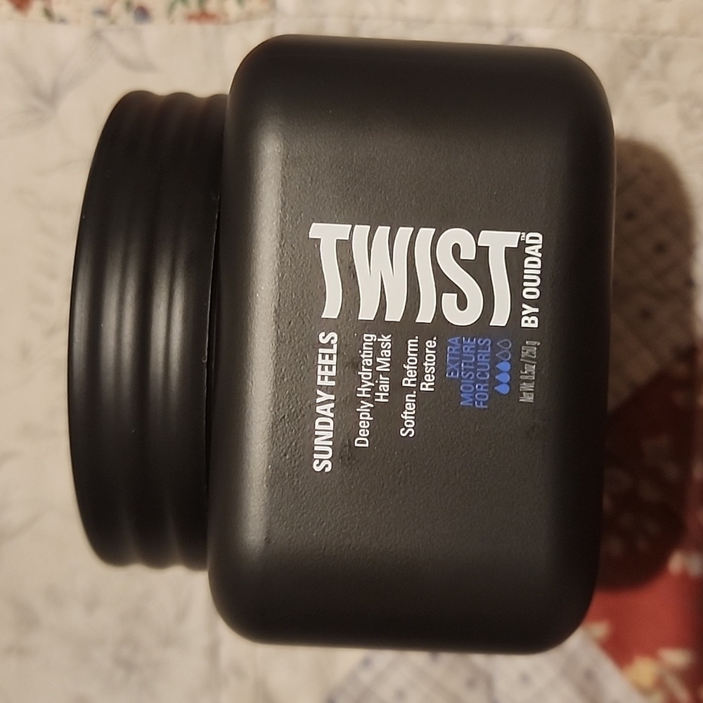 Twist by Ouidad Sunday Feels Hair Mask